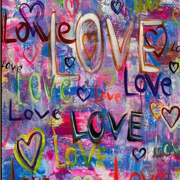 Meet your Posher, Melyssa - Picture 2 of 4